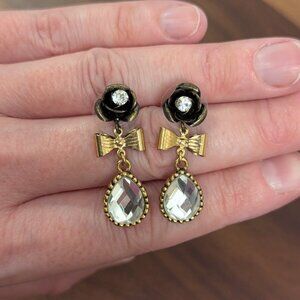 Betsey Johnson Flower Drop Earrings